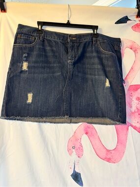Old Navy Dark Blue Distressed Denim Mini Skirt size 18